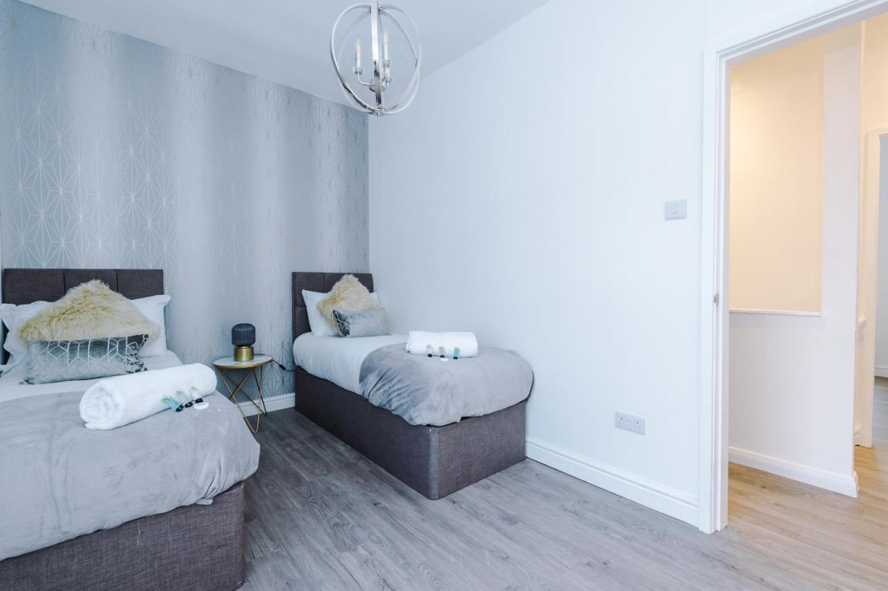 3 Bedroom House Manchester Hosted By Mcr Dens 外观 照片